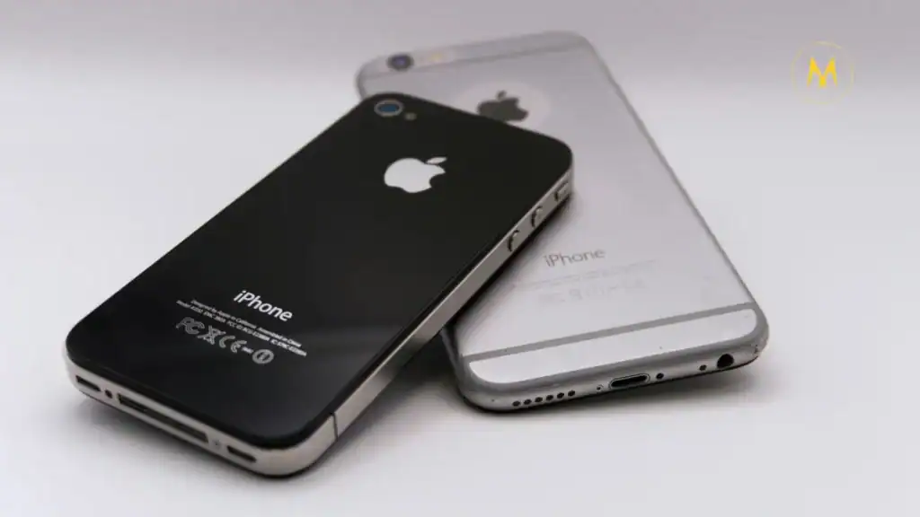 iPhone showing iOS 26 Beta home screen