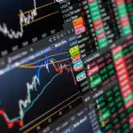 Berkshire Hathaway increases UnitedHealth shares and reduces Apple stake in 2025