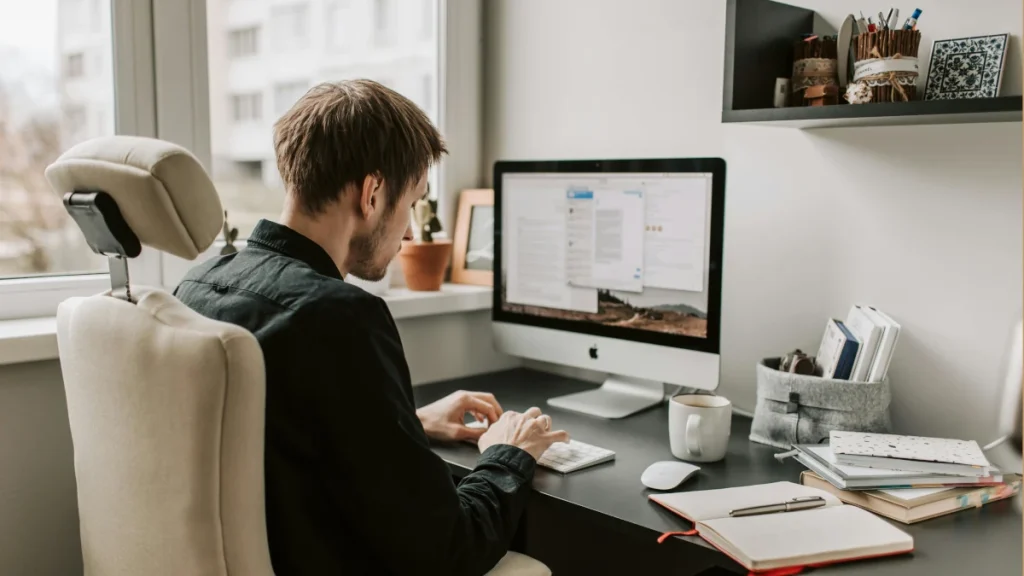 Side hustles that can replace your job this year